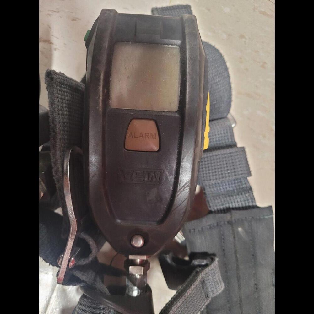 MSA SCBA Firehawk Frame Module alarm 2216 PSI harness made in Berlin GERMANY - Picture 7 of 10